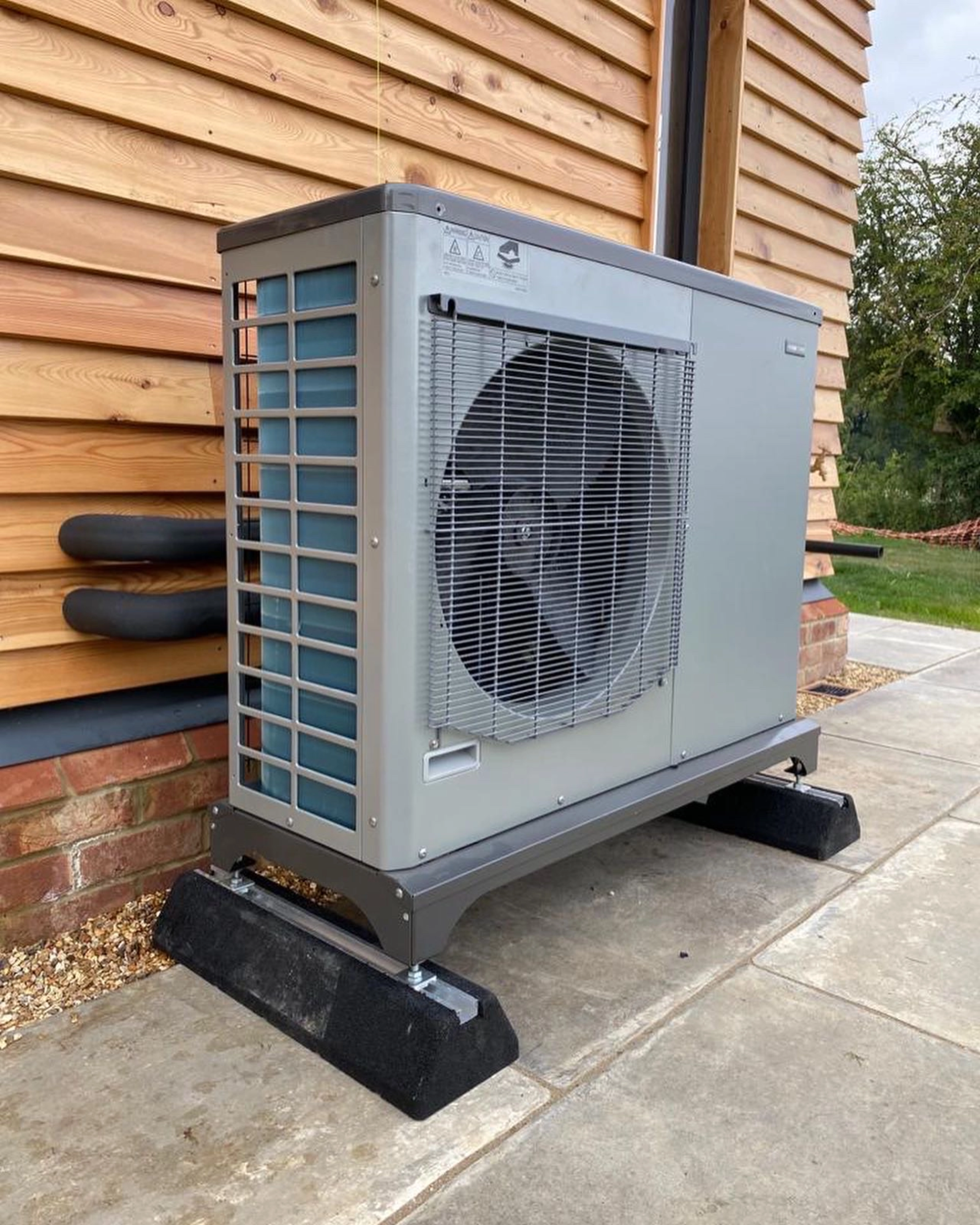 air source heat pump